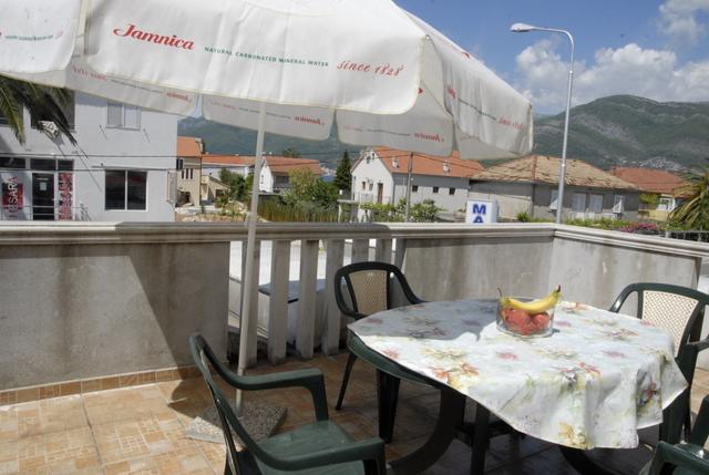 Apartments Dosljak Tivat Extérieur photo